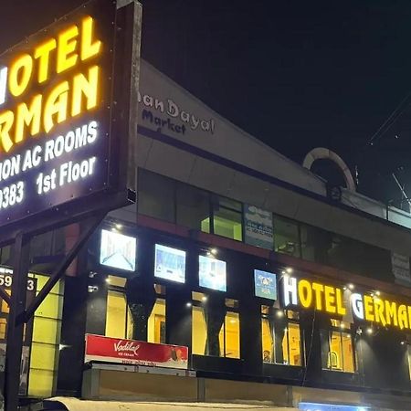 Hotel New German Ahmedabad Exterior foto